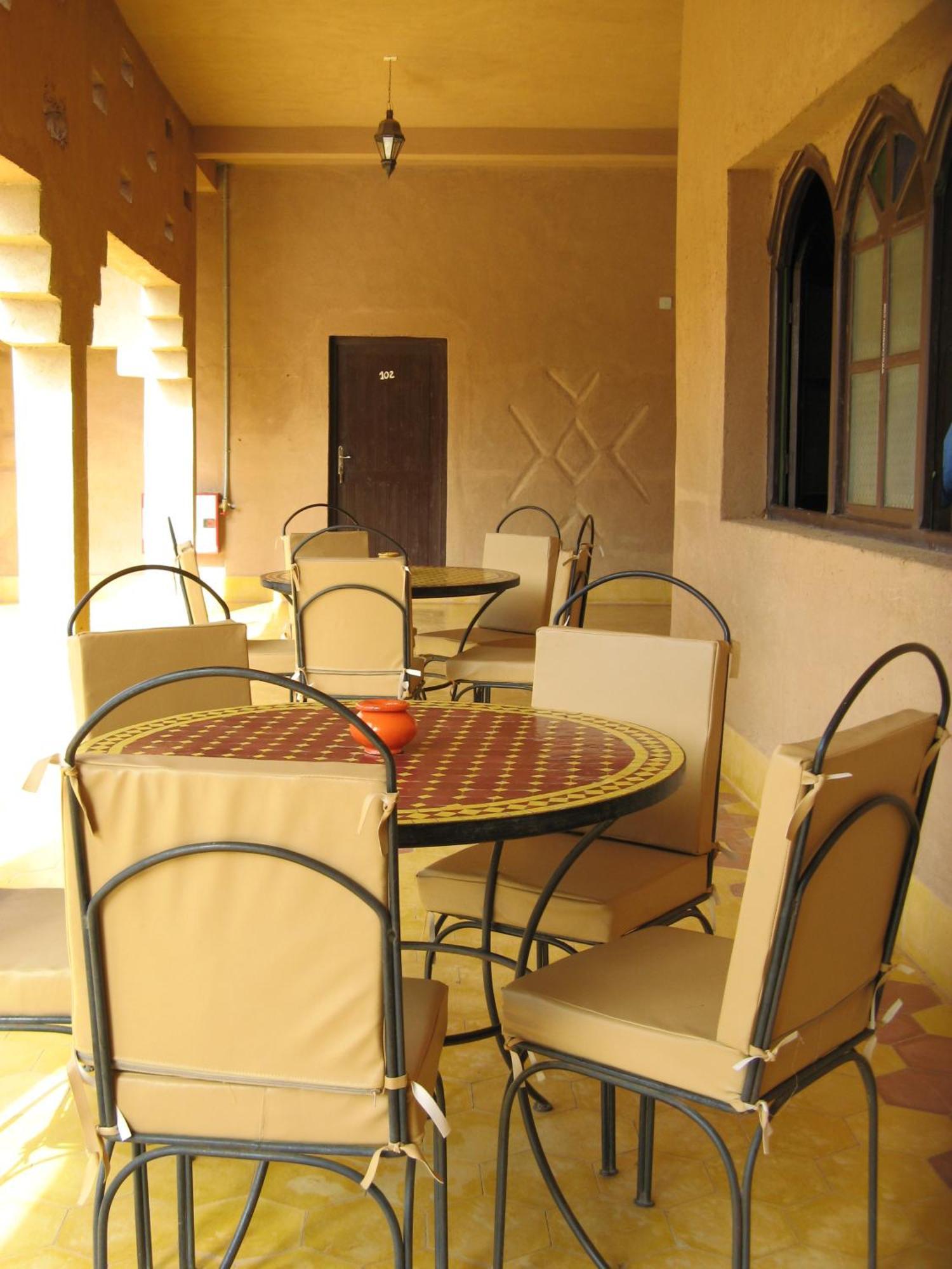 Auberge Tinit Errachidia Buitenkant foto